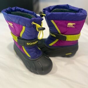 Sorel Youth Purple and Black Snow Boots